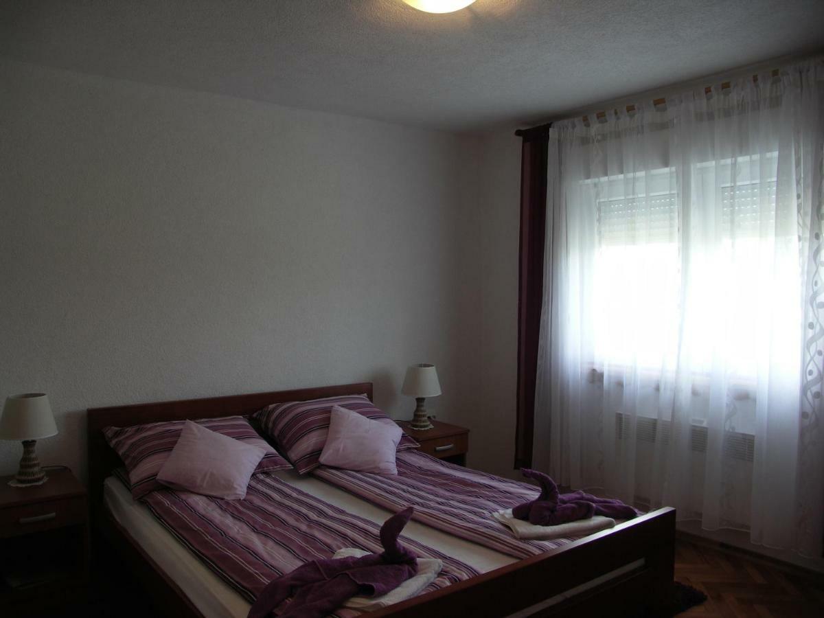 Apartments Zegarac House Кореница Экстерьер фото